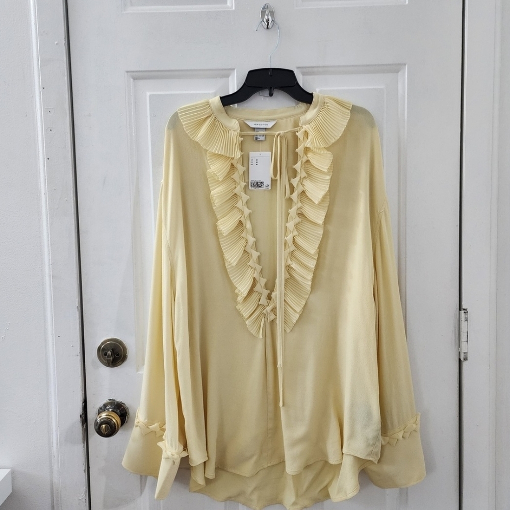 H&M Pale Yellow Ruffled V-Neck Blouse - Picture 5 of 8